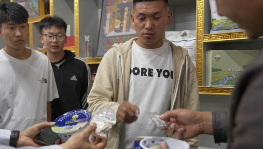 管家婆一肖一吗100‰,广西性侵女生教师被采取强制措施,最新正品解答落实_云端版V10.38