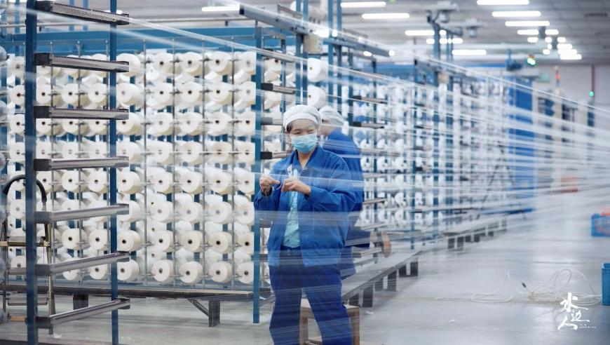 春晚机器人闪现元宵晚会惊喜连连,2025澳门资料大全免费十开,广泛的解释落实支持计划_iosV14.32